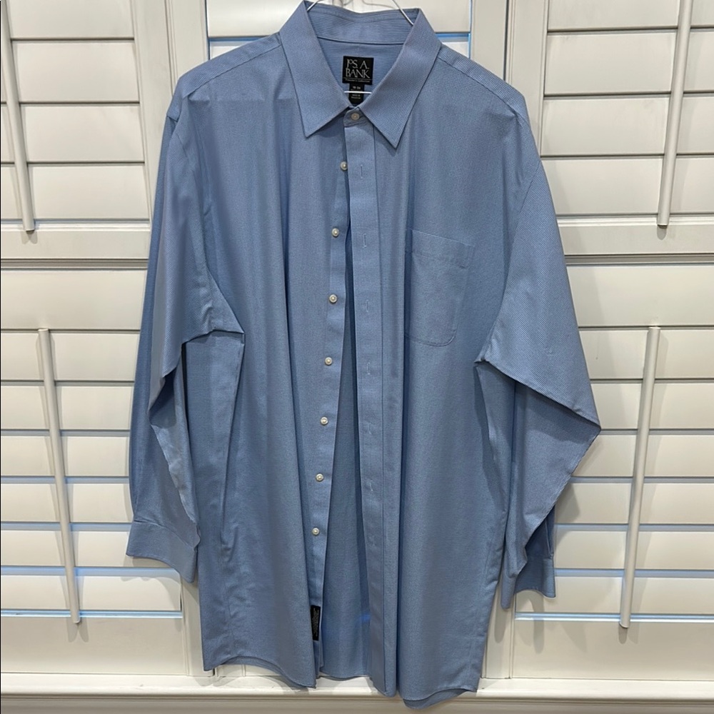 Jos A Bank Men's Blue Dress Shirt